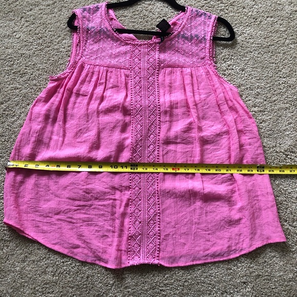 New Direction Top - Picture 6 of 7